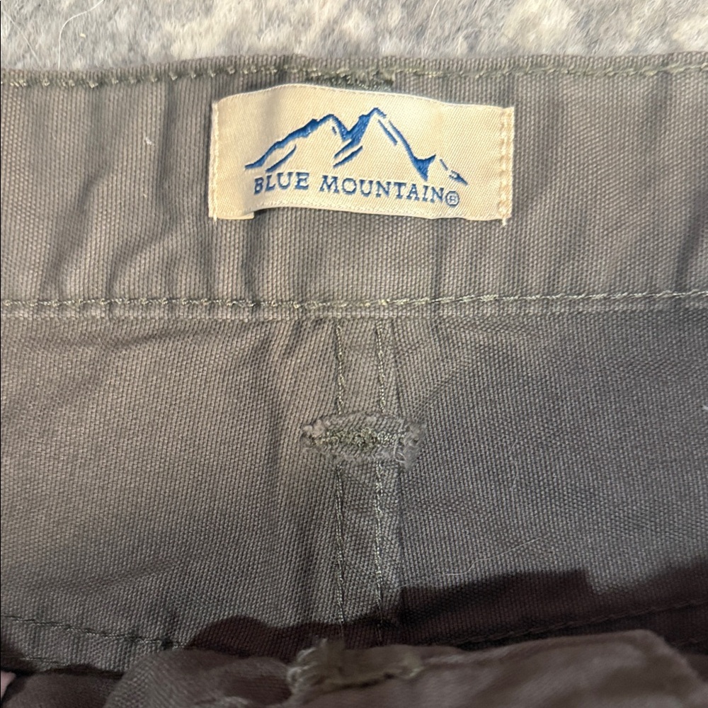 Men's Stylish Gray Chinos - Picture 2 of 4